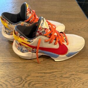 NIKE FREAK 2 MVP ALPHABET Sneakers air zoom shoes white orange size 7